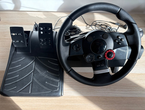 Logitech driving force - driving,