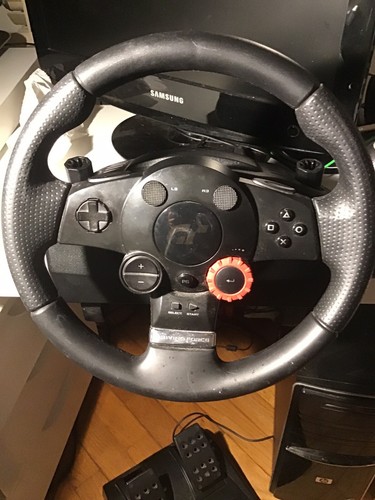 Logitech driving force - logitech,